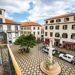 Esmeralda Holidays Apartahotel Funchal (Madeira)